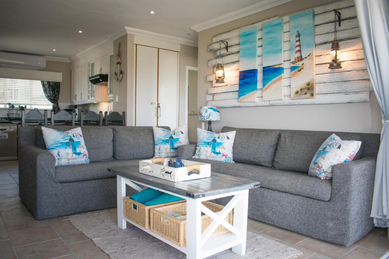 At 4 Umzumbe Beach Apartment, Mangrove Beach Estate Melville  外观 照片