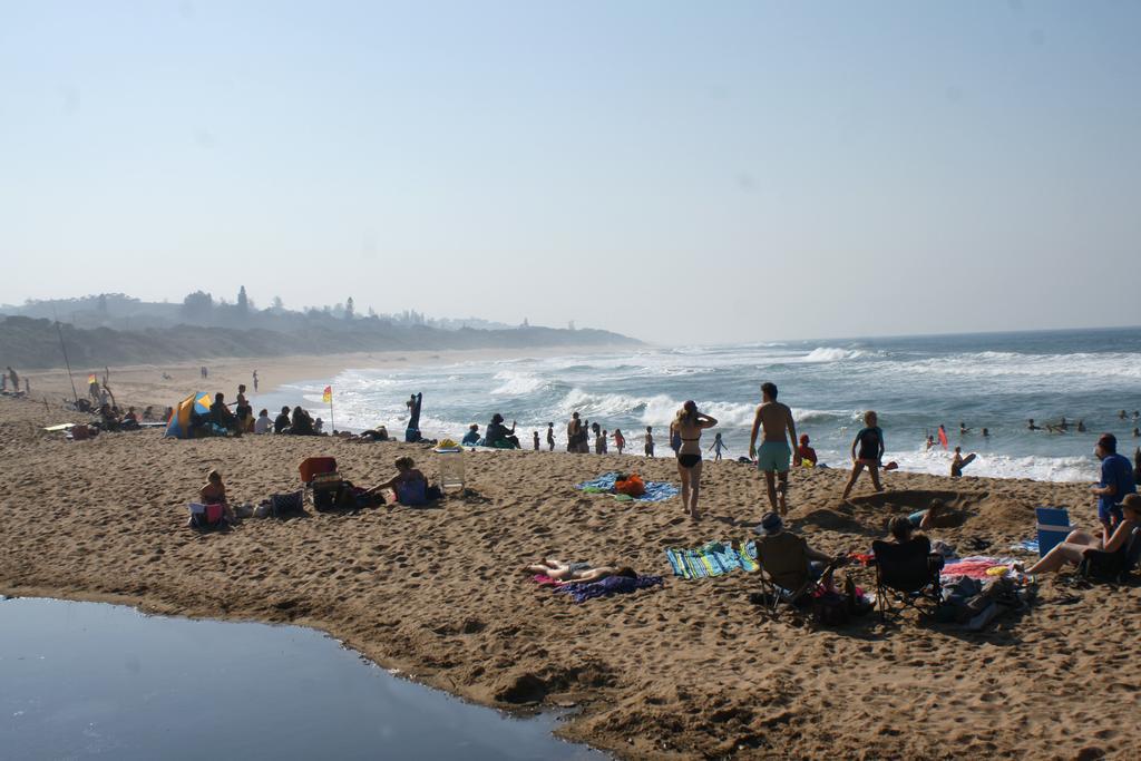 At 4 Umzumbe Beach Apartment, Mangrove Beach Estate Melville  外观 照片