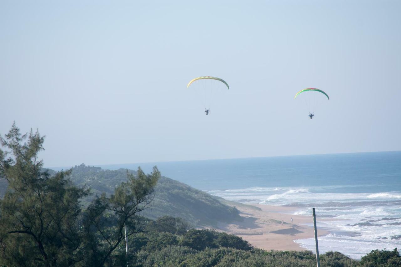 At 4 Umzumbe Beach Apartment, Mangrove Beach Estate Melville  外观 照片